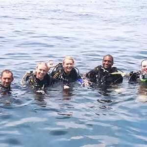 crystaldive.com-improve-your-skills-package-scuba-diver-on-the-surface