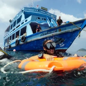 Stress and Rescue students throw flotation device from Crystal Dive boat