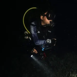 Instructor conducting Night & Limited Visibility Specialty dive at Crystal Dive on Koh Tao