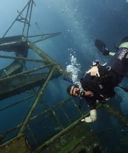 Practice outside on the Wreck Diving Specialty Course Koh Tao