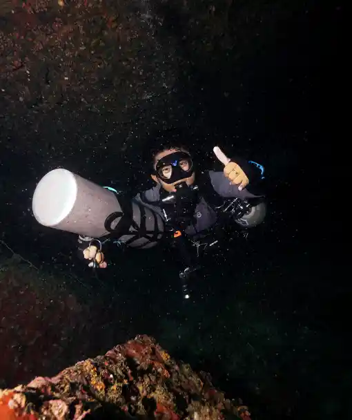 sidemount diver benefit from decompression diving specialty course