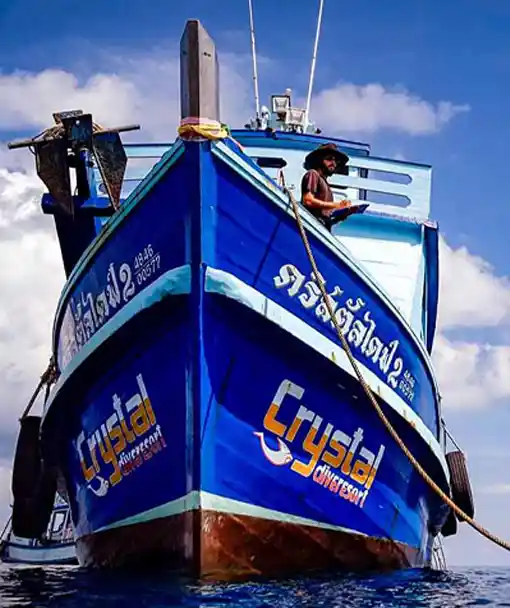 Preparing for a dive for our search and recovery specialty course at Crystal Dive Thailand