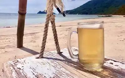 Diving With a Hangover: Should You or Shouldn’t You? (Spoiler: No.)