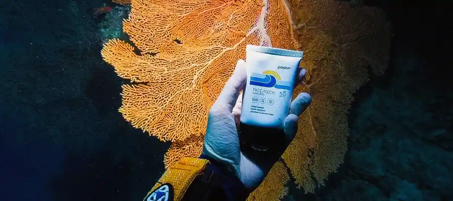 chronicles suncream and scuba underwater Always use Reef Safe Sunscreen