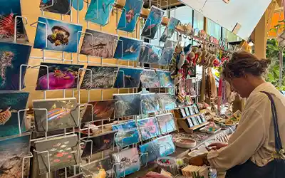Koh Tao Food Ville souvenirs
